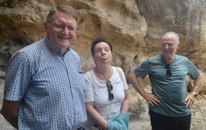 St Nazaire en Royans le 10 juillet 2026
Grotte de Thais      
13° à l'intérieur contre 35 dehors !